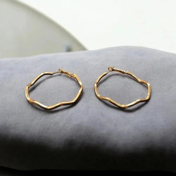 Gold Plated Wavy Hoop Earrings - Picture 2 of 2